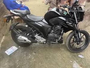 Yamaha FZ 2024 Black