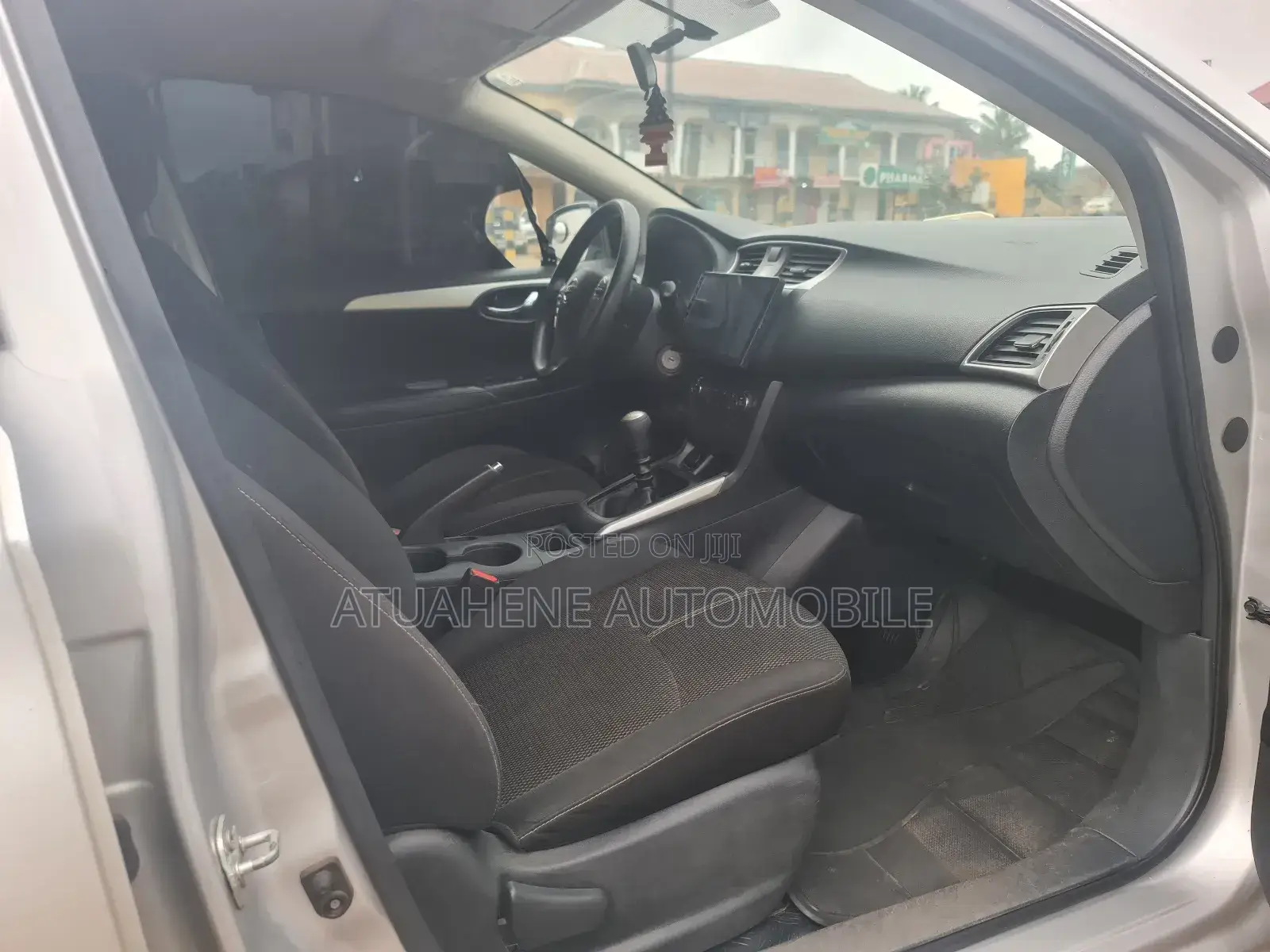 Nissan Sentra SL 2016 Silver