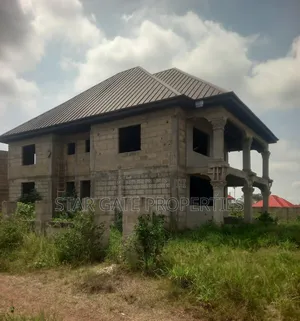 4bdrm House in Ejisu Onwe for sale