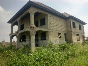 4bdrm House in Ejisu Onwe for sale