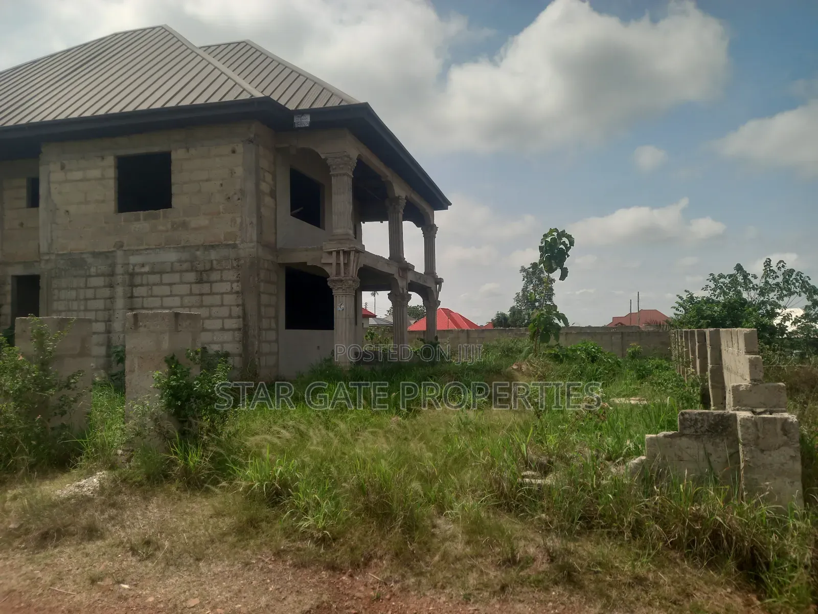 4bdrm House in Ejisu Onwe for sale