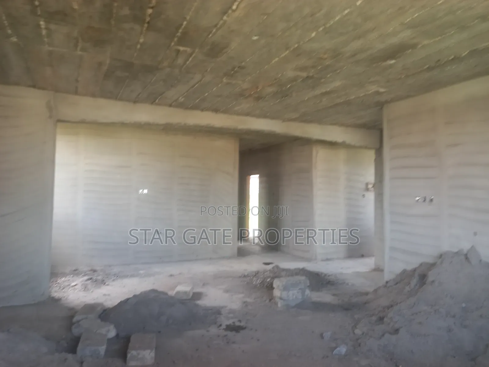 4bdrm House in Ejisu Onwe for sale