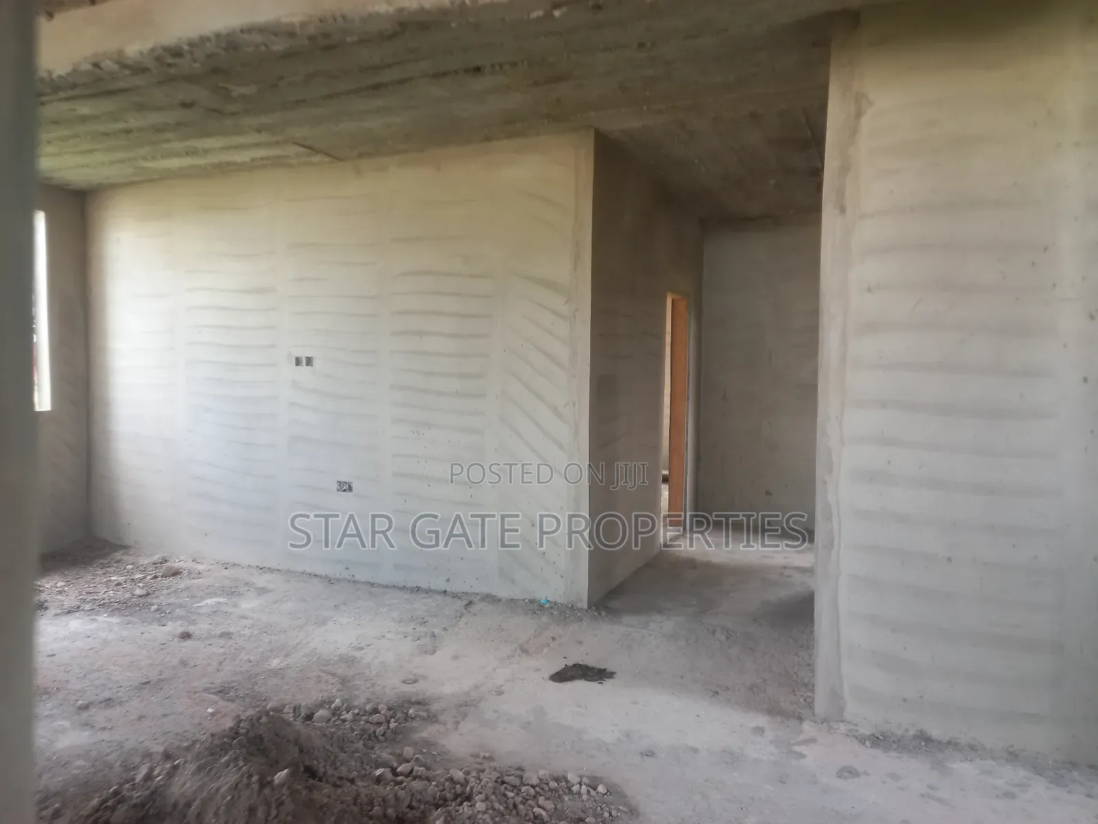 4bdrm House in Ejisu Onwe for sale