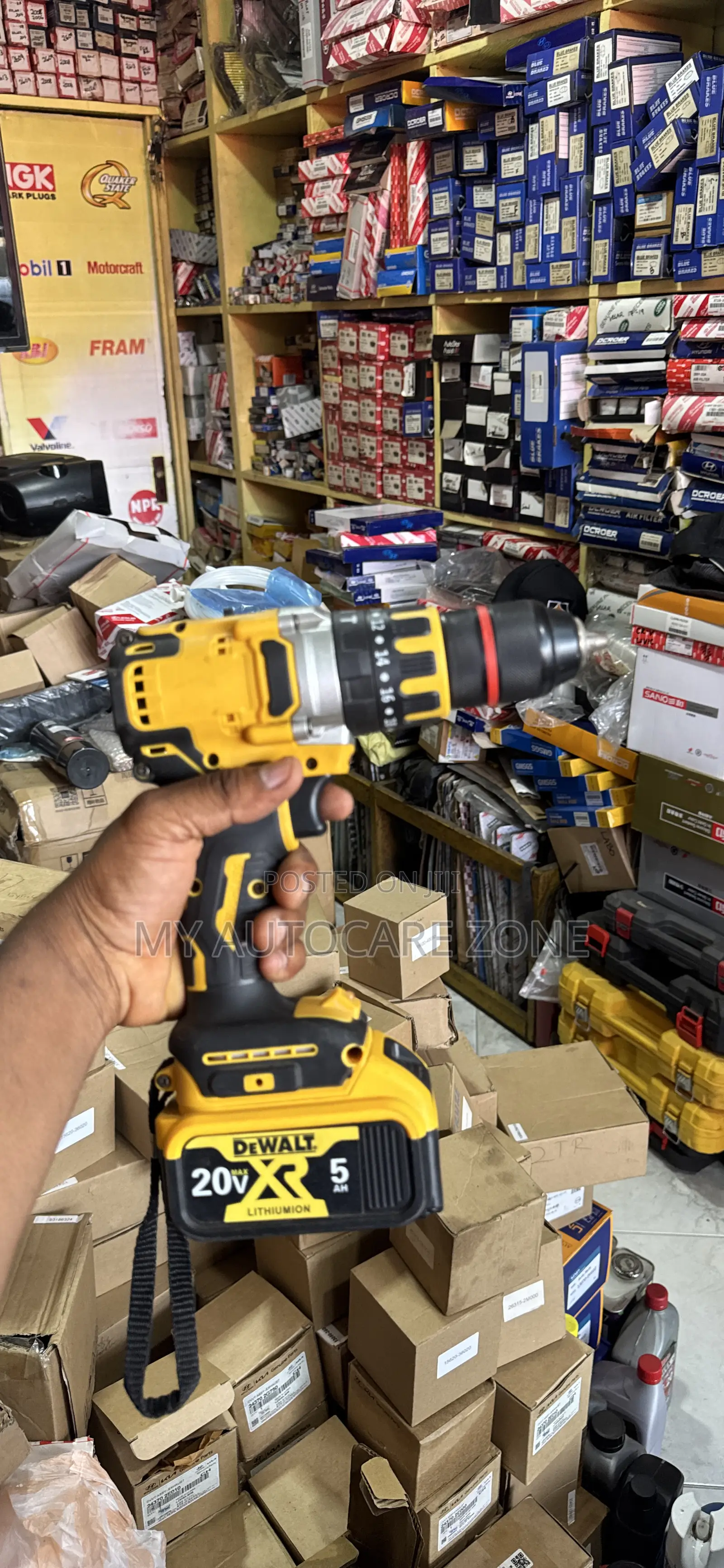 1/2" Cordless Hammer Drill/Driver Brushless 20v Max Battery 2-Speed