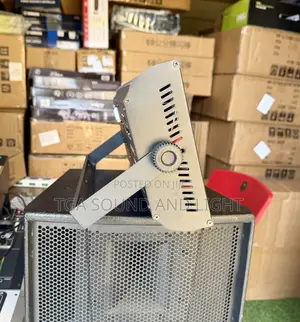 RGBW 8+8 Led Strobe Light