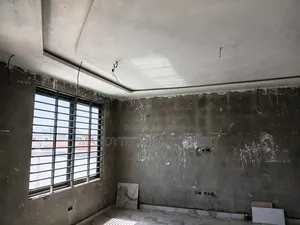 Luxurious 3 Bedroom House - Lakeside Com. 9