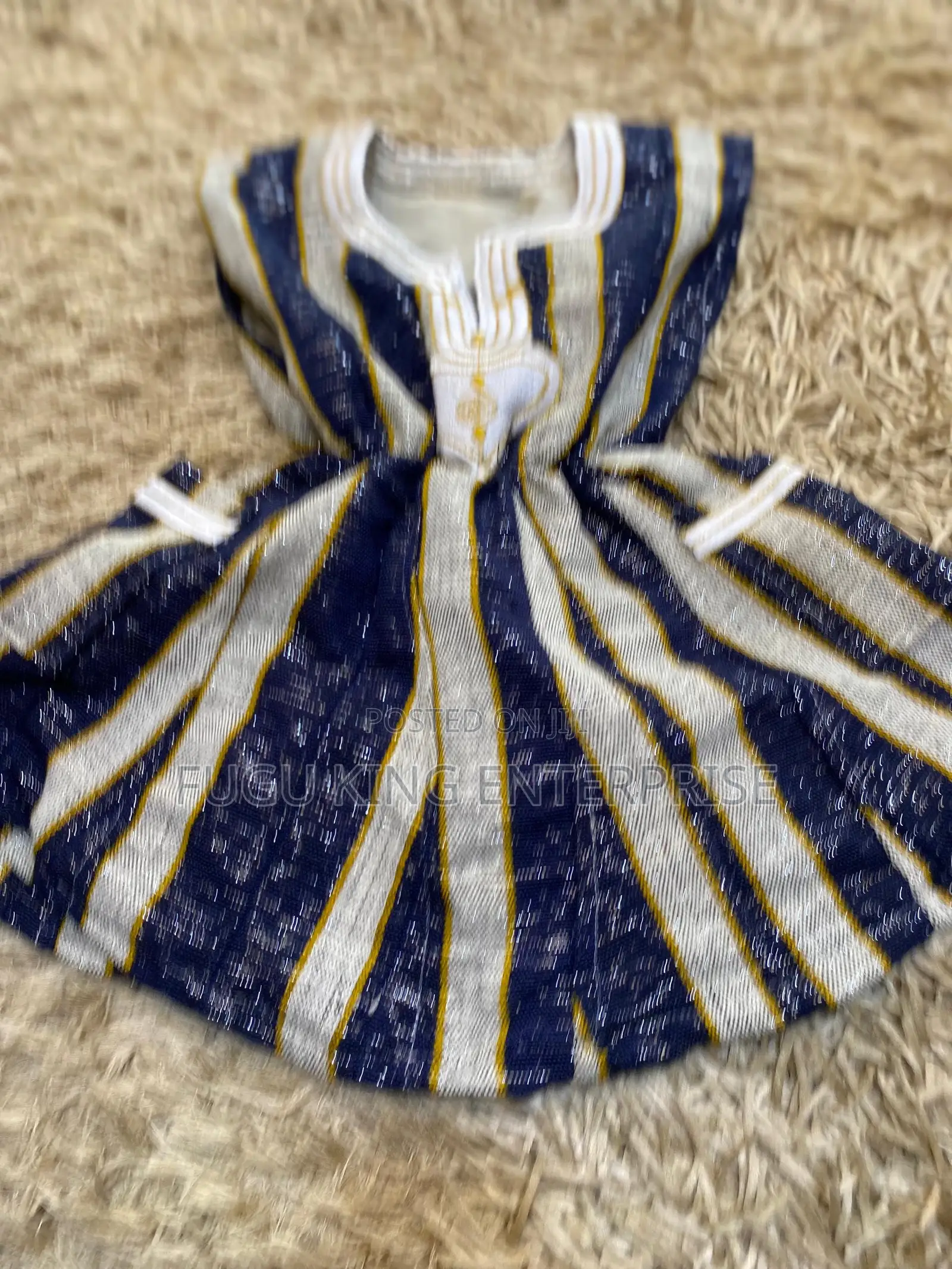 Kids Smocks Available