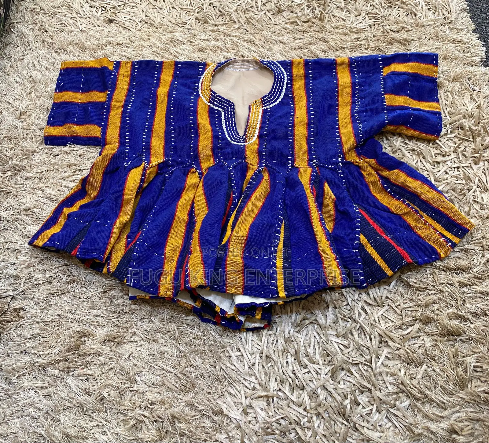 Kids Smocks Available