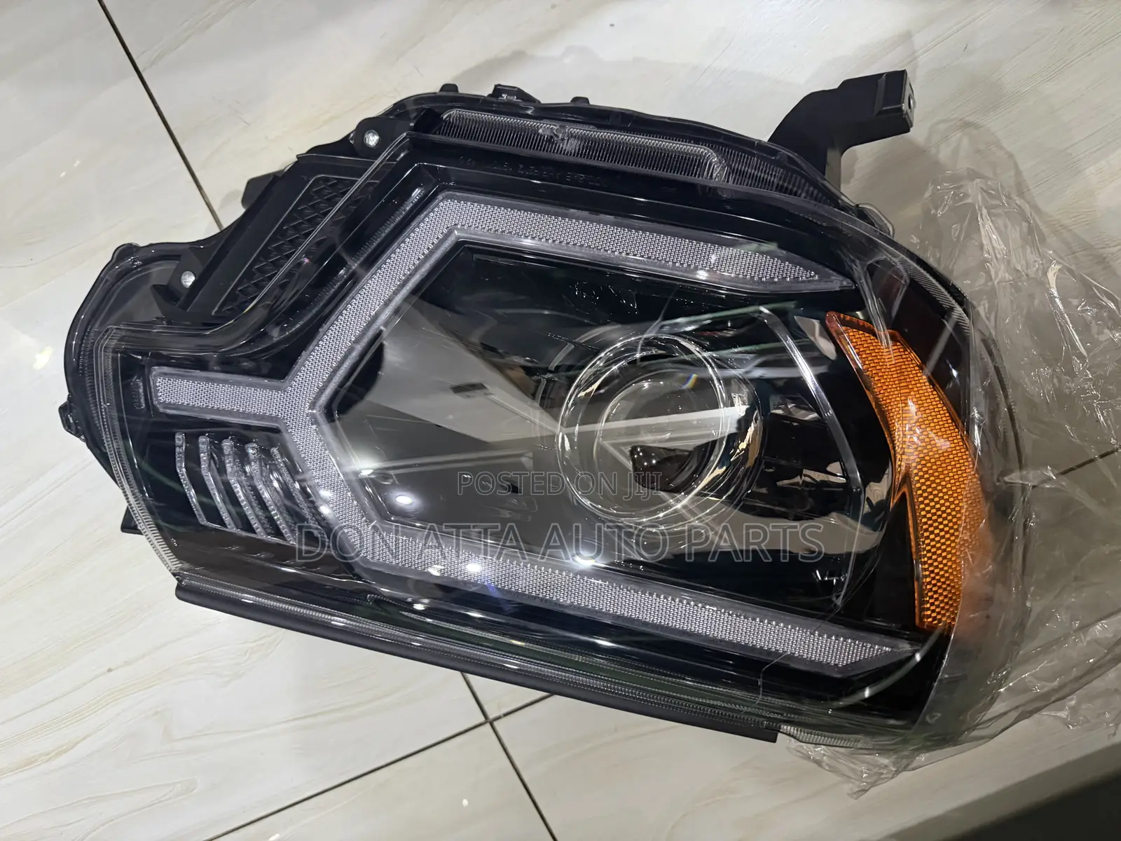 Toyota Tacoma 2012 Spec Headlight Available