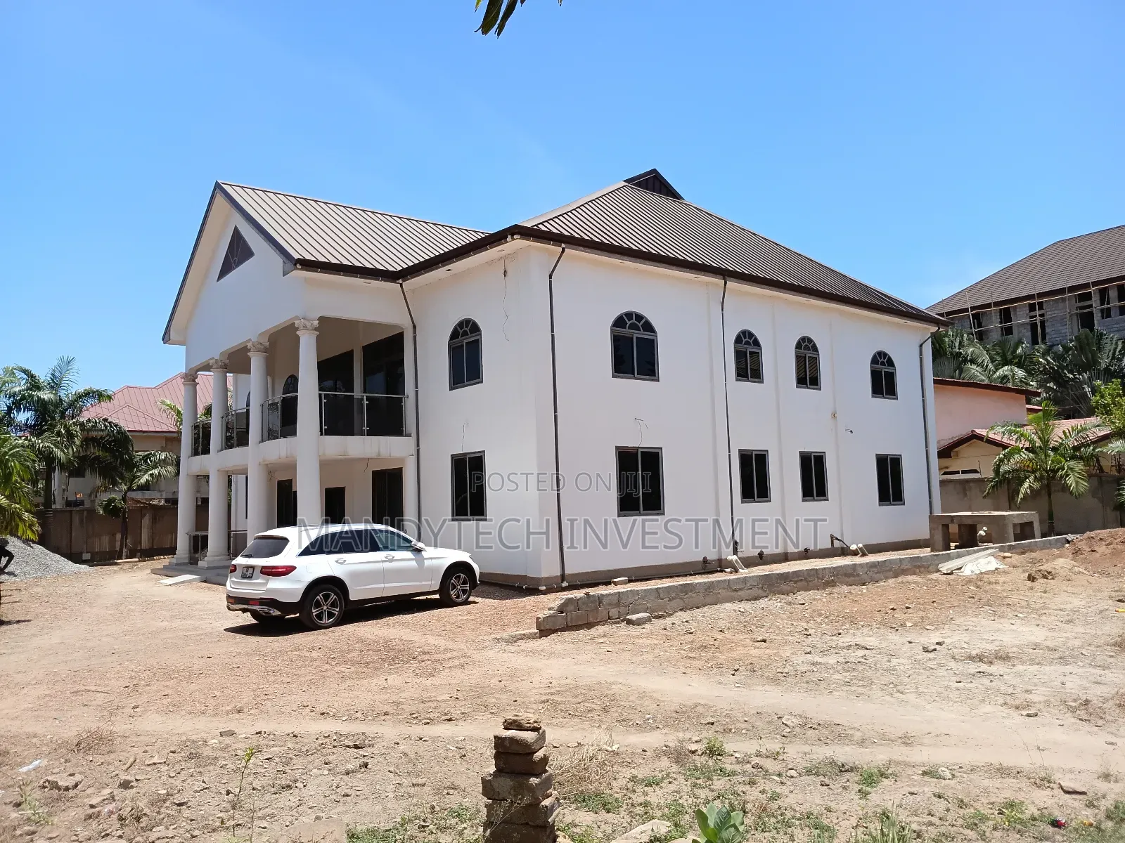 Spacious 11-bedroom Mansion For Sale At Ajiringanor