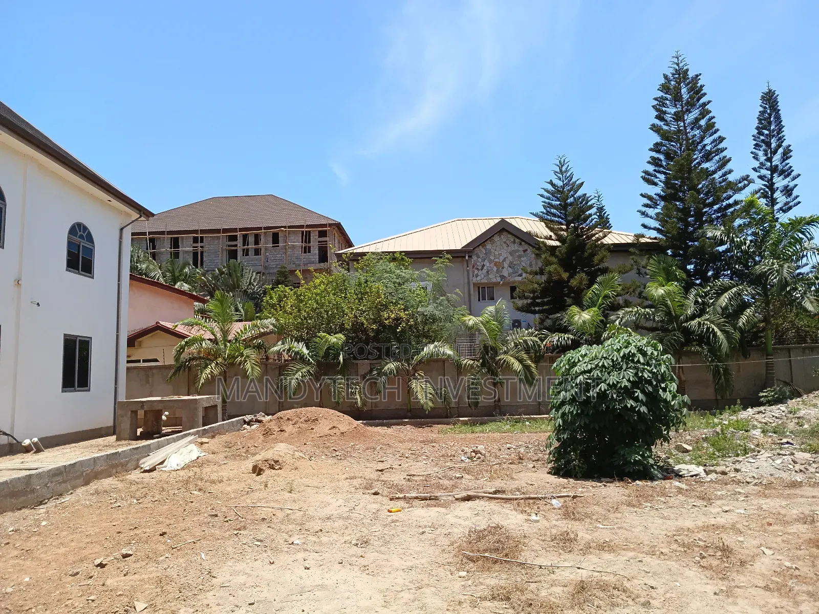 Spacious 11-bedroom Mansion For Sale At Ajiringanor