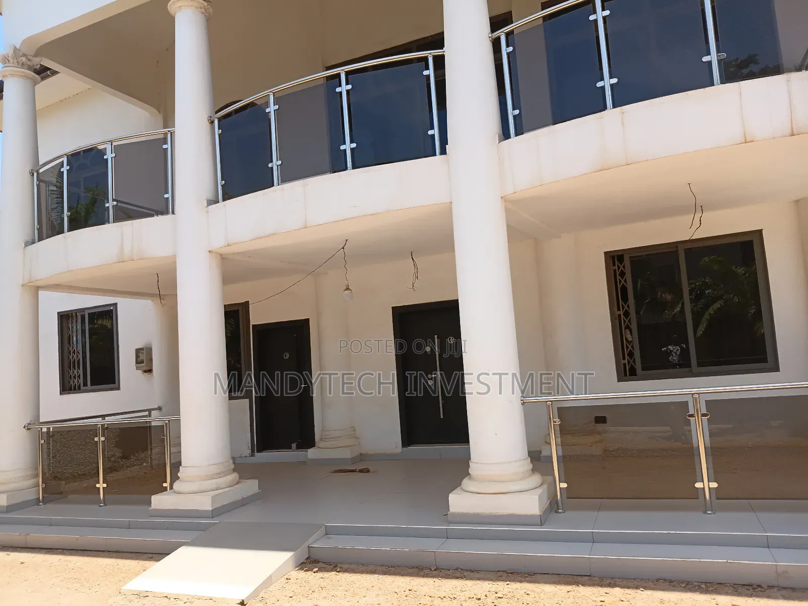 Spacious 11-bedroom Mansion For Sale At Ajiringanor