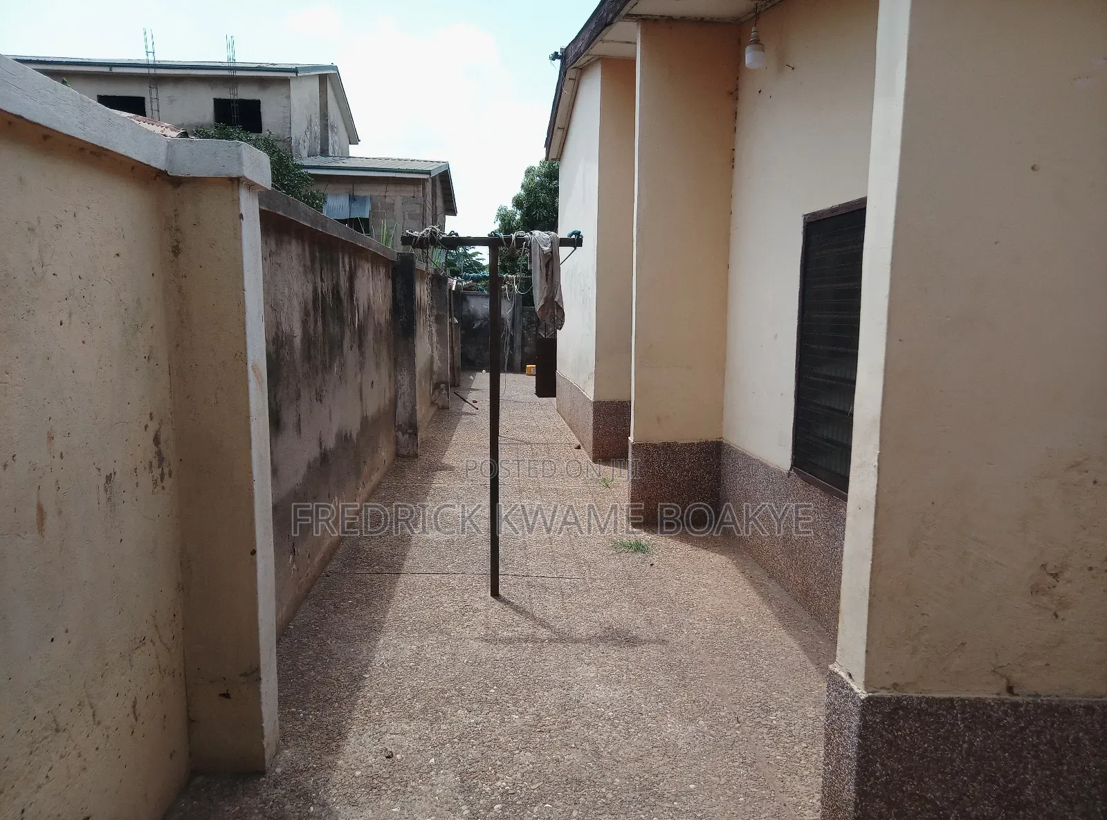 5bdrm House in Brother K Estate, Kumasi Metropolitan for sale