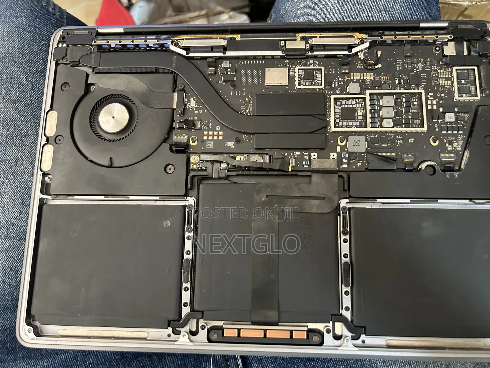 Macbook Logic Board