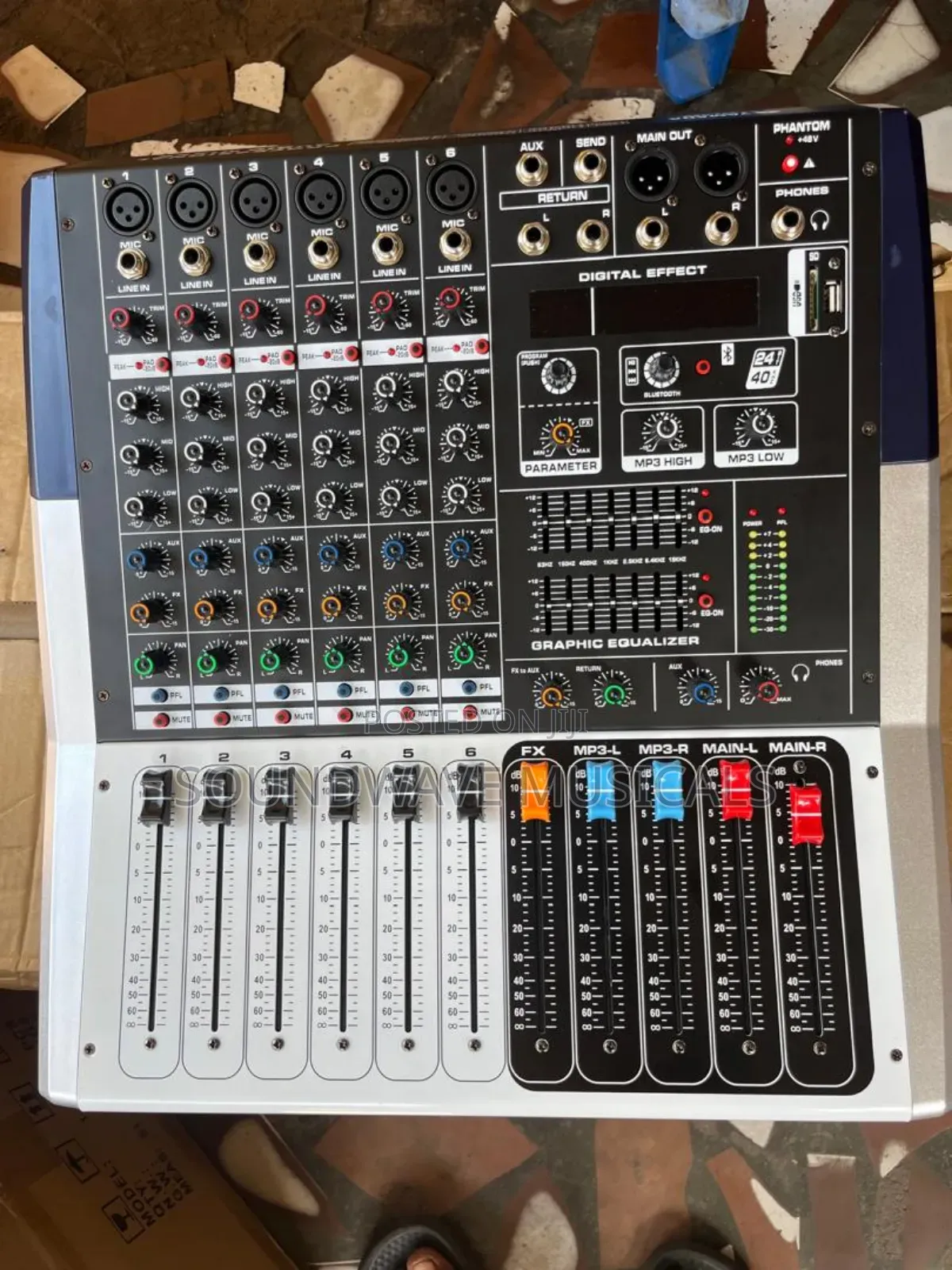 Yamaha 6 Channel Mixer Powered