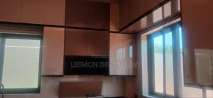 4bdrm Duplex in Lesmon Investments, Manet Junction for sale