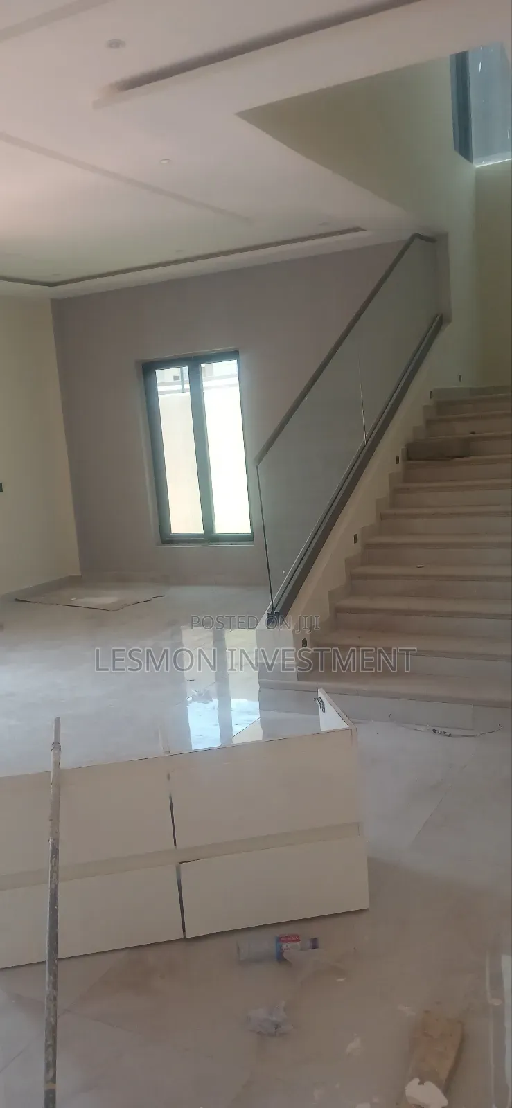 4bdrm Duplex in Lesmon Investments, Manet Junction for sale