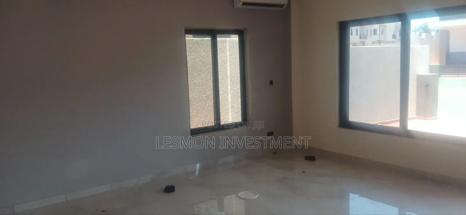 4bdrm Duplex in Lesmon Investments, Manet Junction for sale