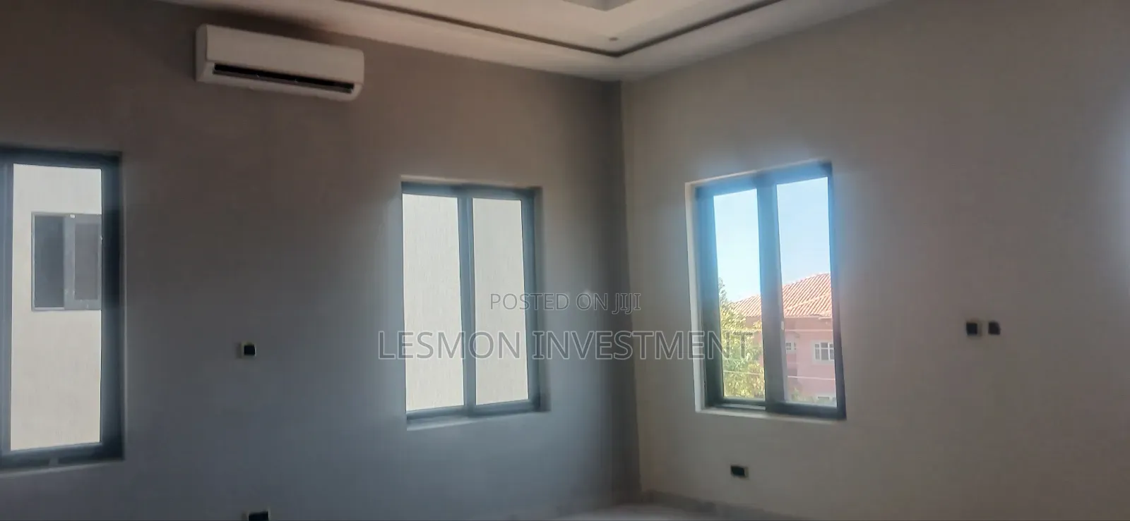 4bdrm Duplex in Lesmon Investments, Manet Junction for sale