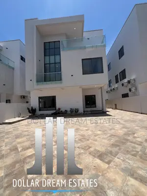 4bdrm House in East Legon for rent