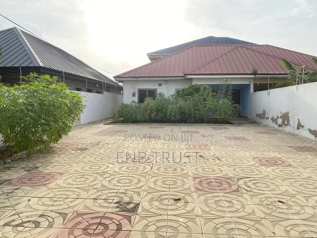 2bdrm House in Pobiman, Amasaman for sale