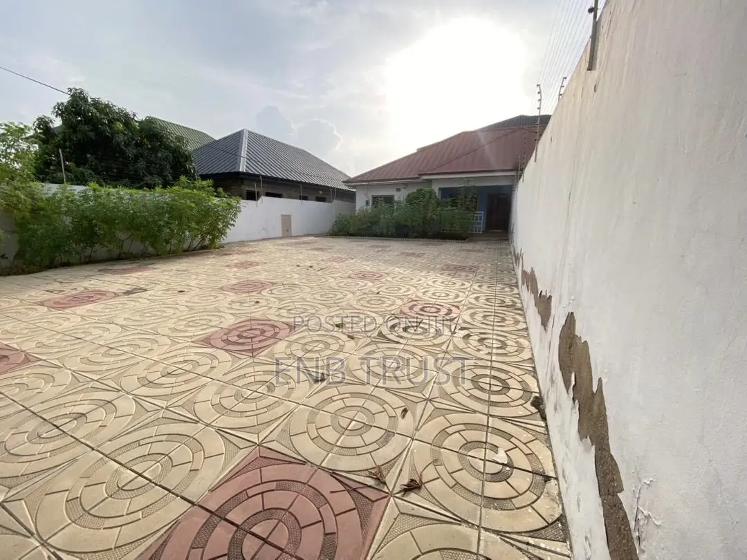 2bdrm House in Pobiman, Amasaman for sale