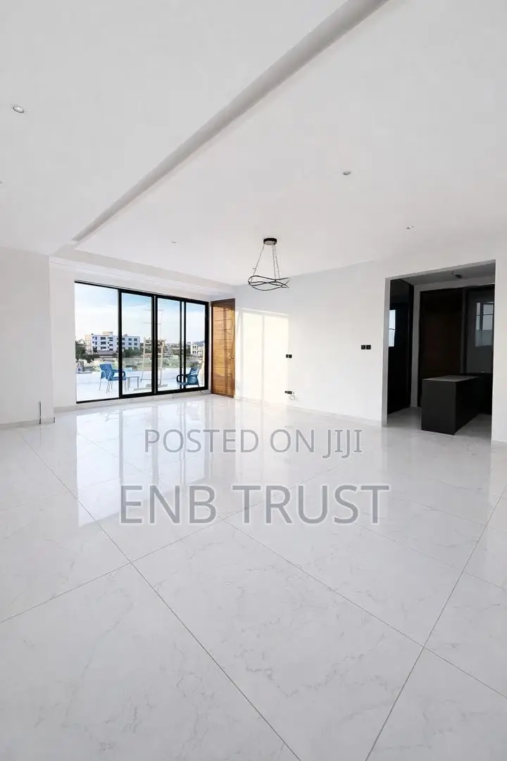 6bdrm Duplex in East Legon, Ability for sale