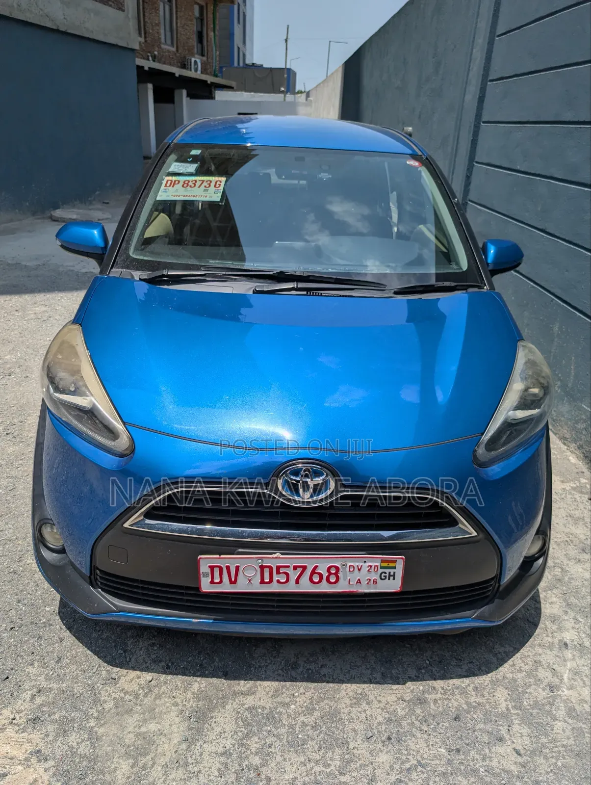 Toyota Sienta 1.5 Hybrid FWD (6-seater) 2016 Blue