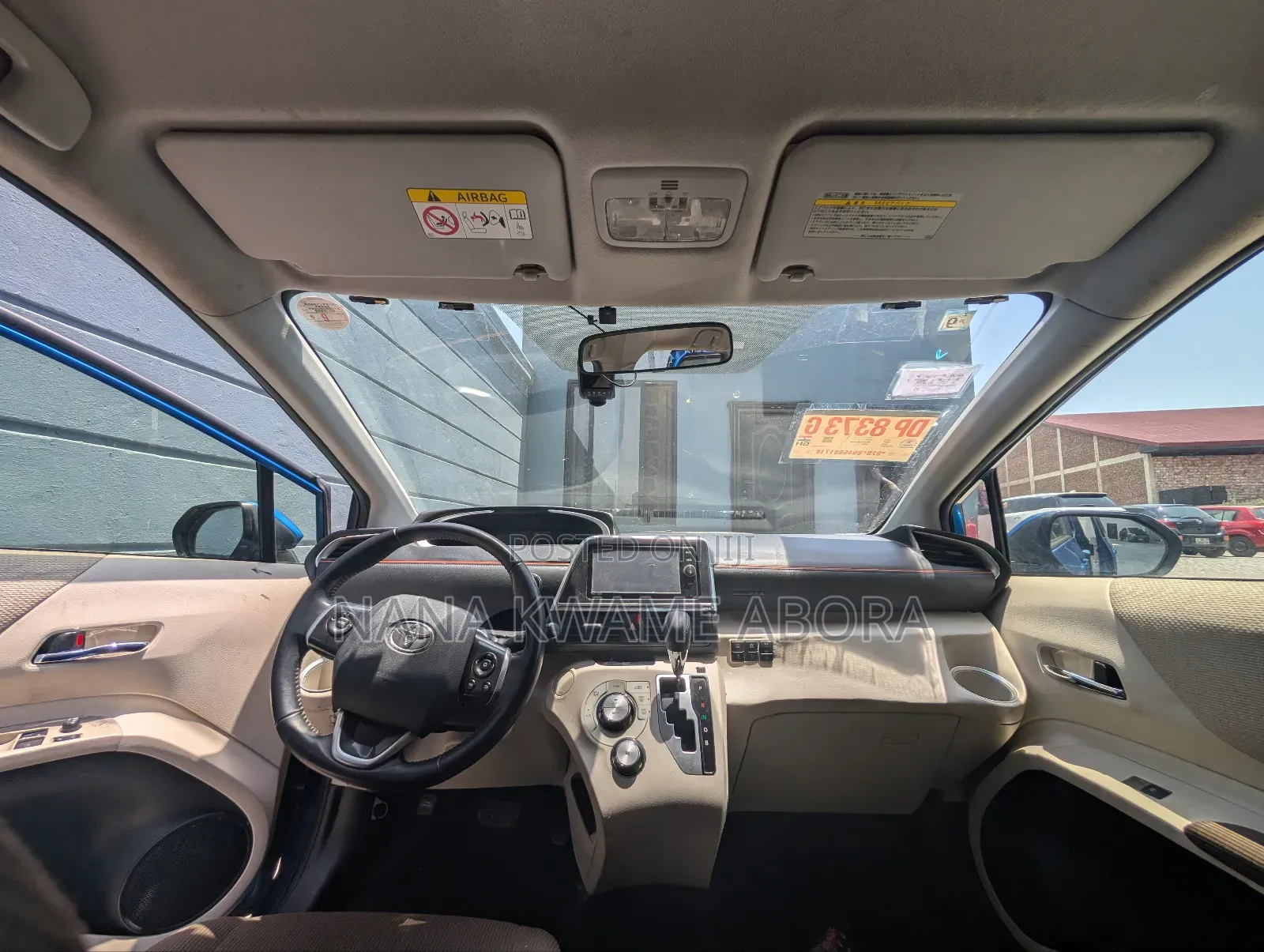 Toyota Sienta 1.5 Hybrid FWD (6-seater) 2016 Blue