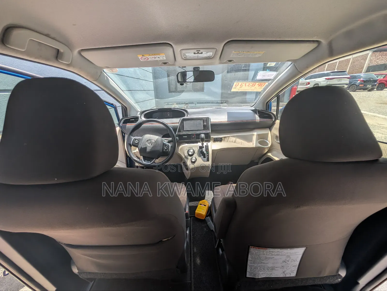 Toyota Sienta 1.5 Hybrid FWD (6-seater) 2016 Blue