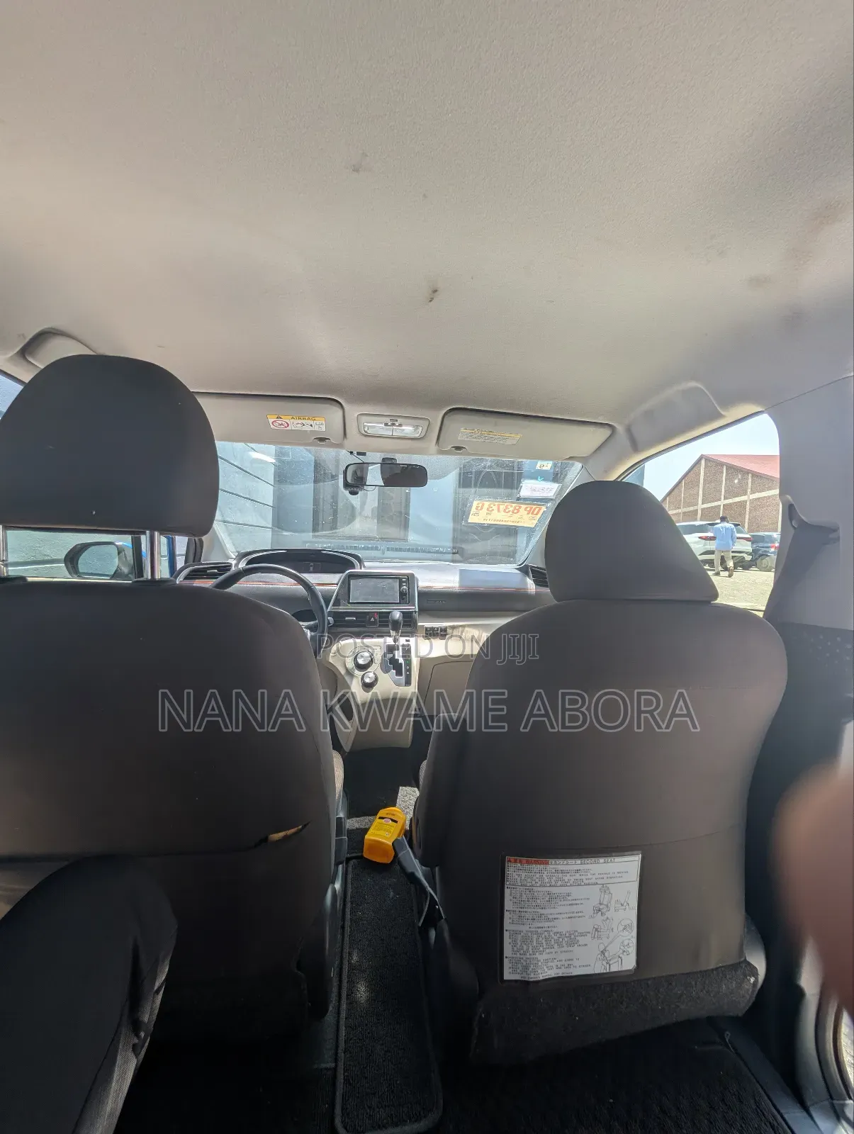 Toyota Sienta 1.5 Hybrid FWD (6-seater) 2016 Blue