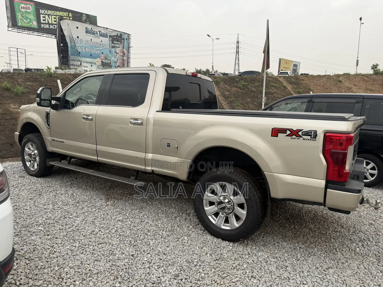 Ford F-350 2017 Brown