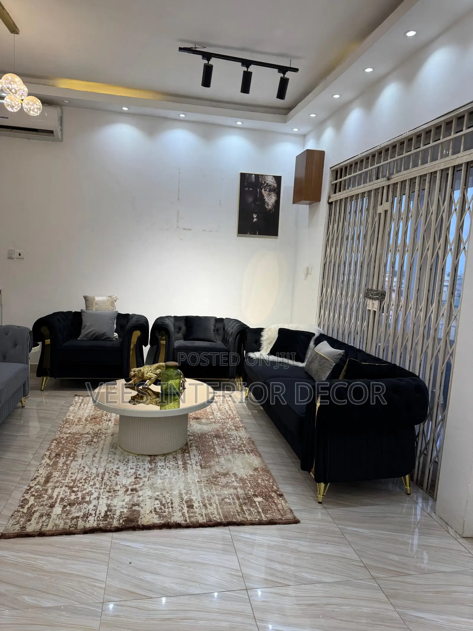 Modern Sofa Set