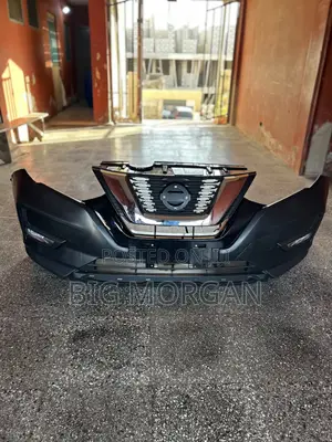 Nissan Rogue 2017 Front Bumper Complete and All Kinds of Parts