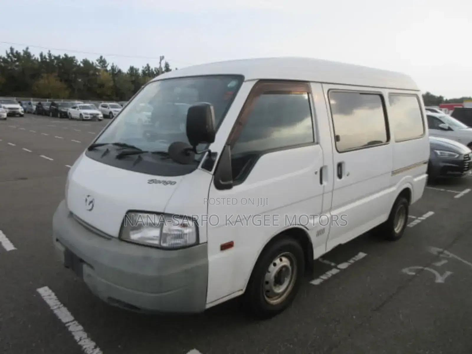 Mazda Bongo 2015 White