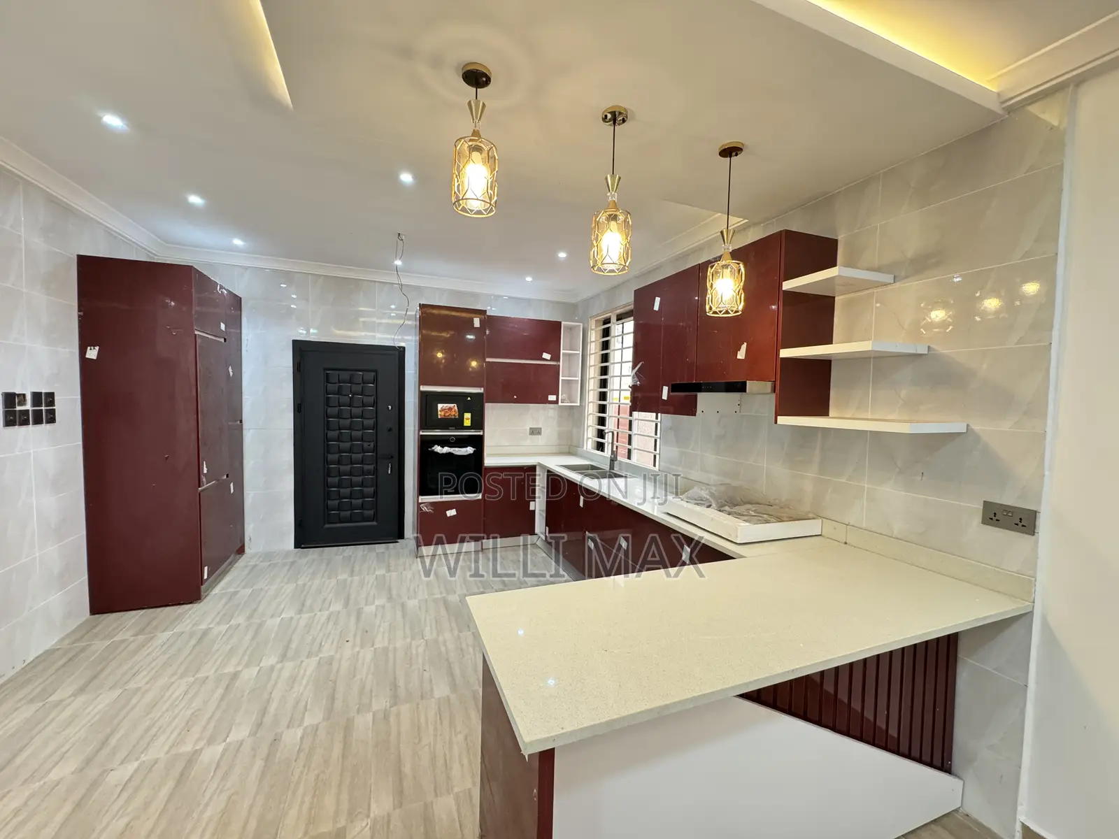 4bdrm Duplex in Oyarifa for sale