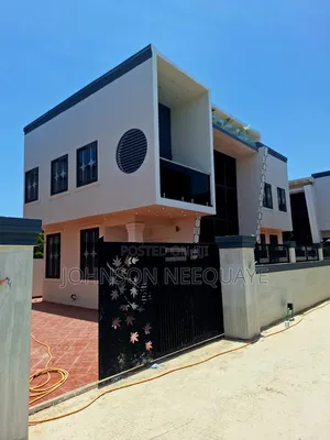 4bdrm House in Baatsona Total for sale