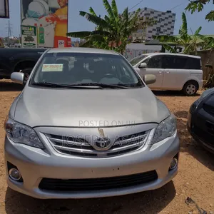 Toyota Corolla LE 4dr Sedan (1.8L 4cyl 4A) 2012 Silver