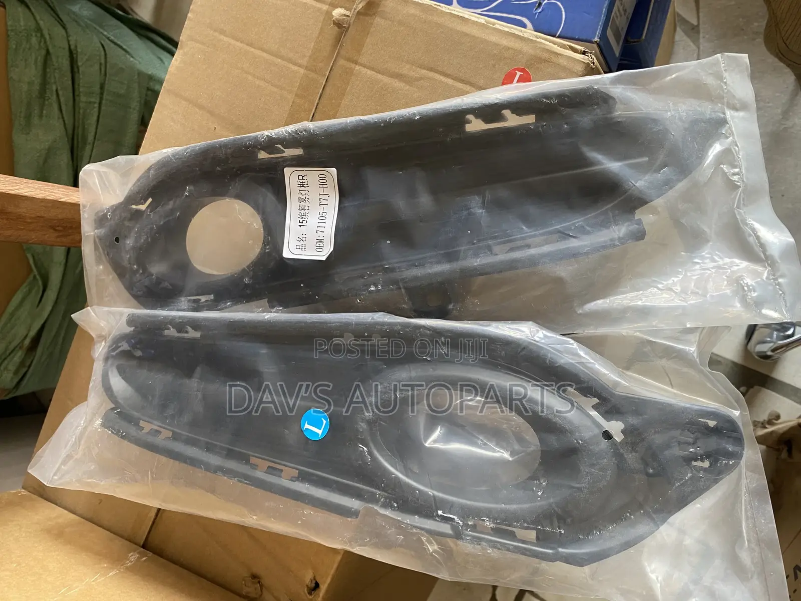 Honda HRV Fog Light Garnish