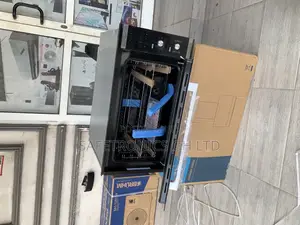 Try Secure Black 90cm Midea 90cm Built in Oven Sku: 93m90d0-B