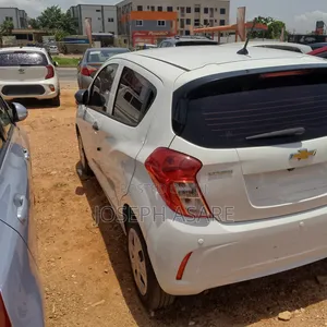 Chevrolet Spark LT w/2LT CVT 2017 White