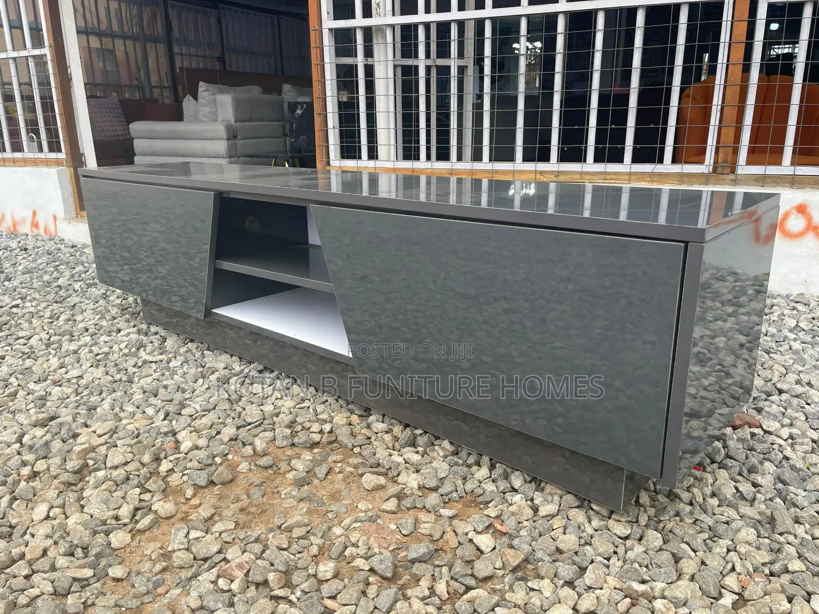 Morden Tv Stand