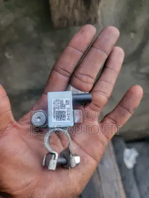 2020-2025 Cadillac Ct5 2.0l Battery Negative Terminal Sensor Modul