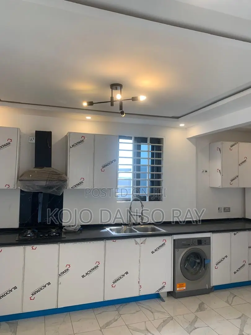 3bdrm Apartment in Pandak Agency, Agbogba for rent