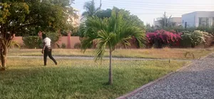 3bdrm Villa in Lesmon Investment, Baatsona Total for rent