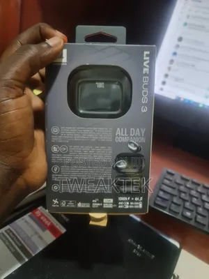 JBL Live Buds 3