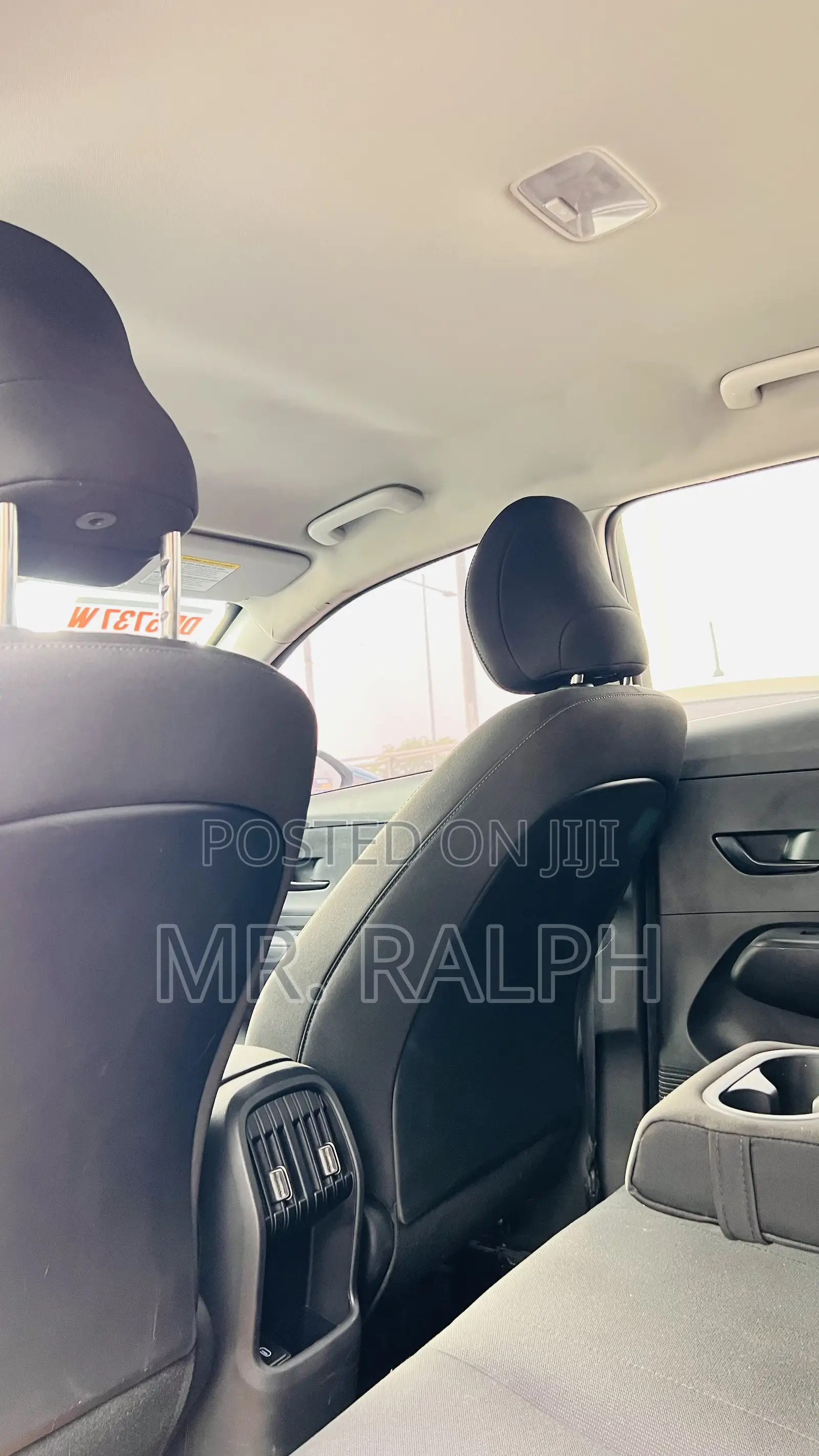 Hyundai Kona SE 2024 Green