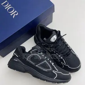 Dior B30 Model