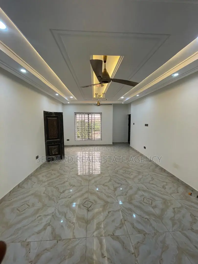 2bdrm Apartment in Sefdard Properties, Kwabenya for rent