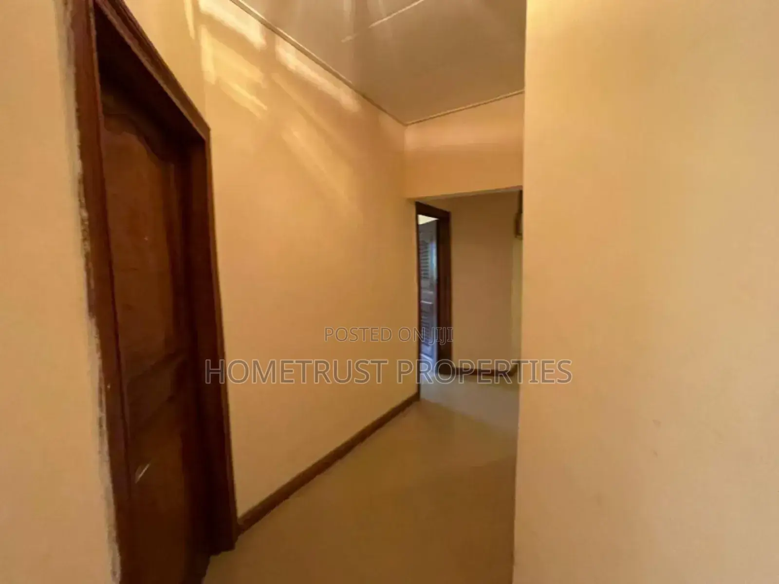 7bdrm Mansion in Kwabenya Acp for sale